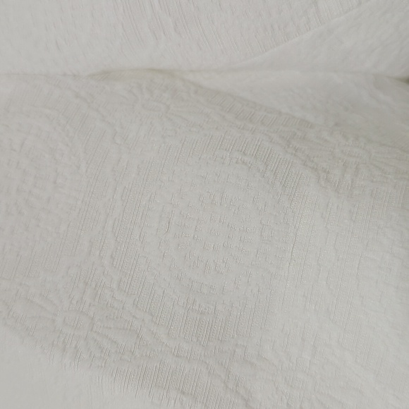 Etcetera textured shorts, size 2 - Picture 2 of 6